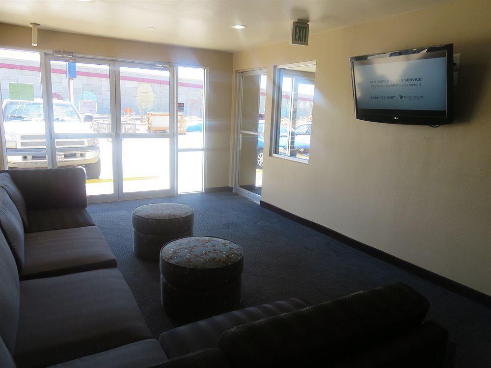 Howard Johnson By Wyndham Odessa Tx Exterior photo